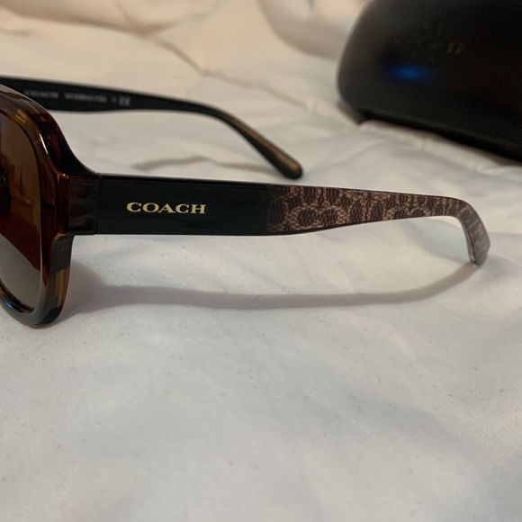 BRAND NEW COACH Sunglasses